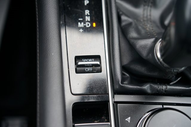 Used 2024 MAZDA MAZDA3 s image 19