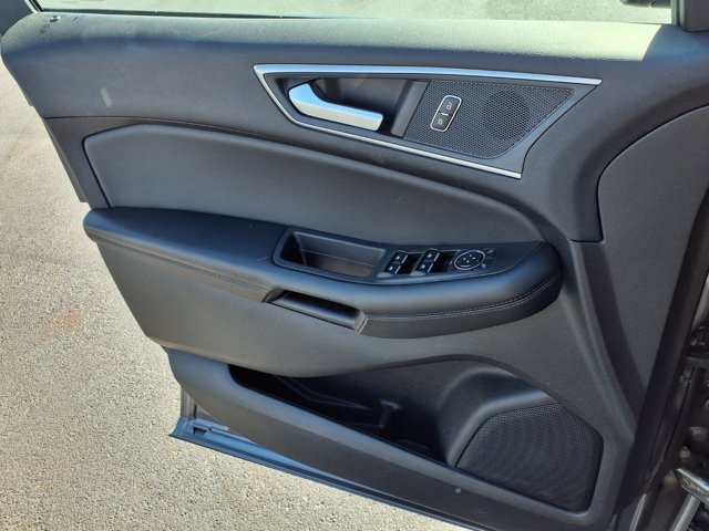 Certified 2024 Ford Edge SEL w/ Convenience Package AWD/4WD image 16