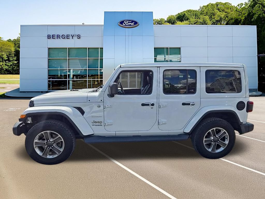 Used 2021 Jeep Wrangler Unlimited Sahara AWD/4WD image 12