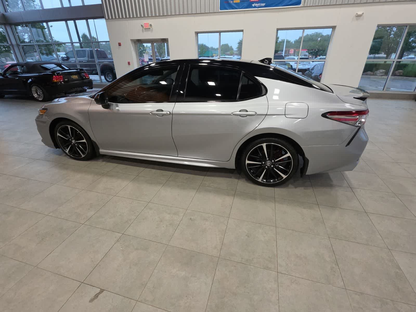 Used 2019 Toyota Camry FWD image 14