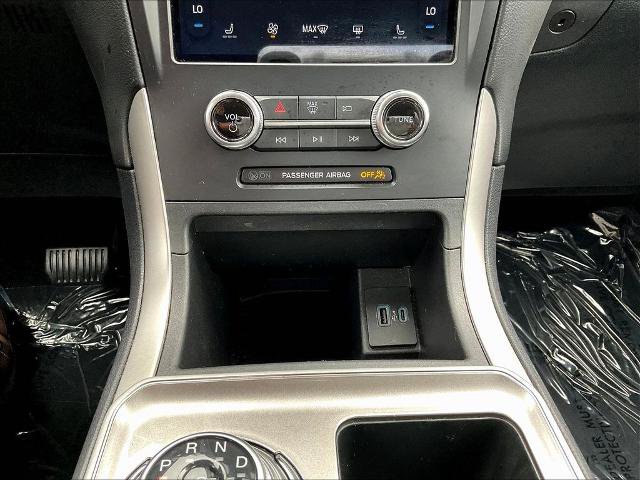 Certified 2024 Ford Edge SEL AWD/4WD image 15