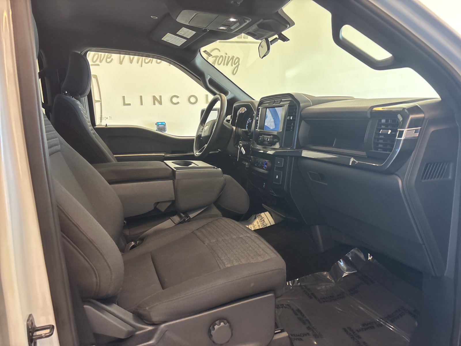 Certified 2022 Ford F150 XL w/ STX Appearance Package AWD/4WD image 6