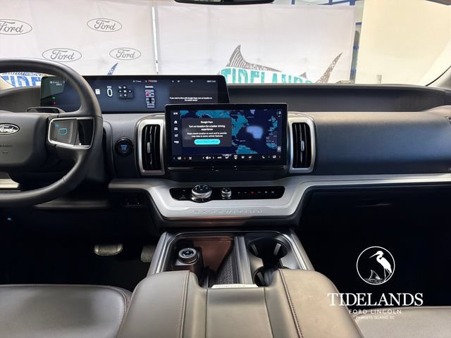 Certified 2025 Ford Expedition Active RWD image 22