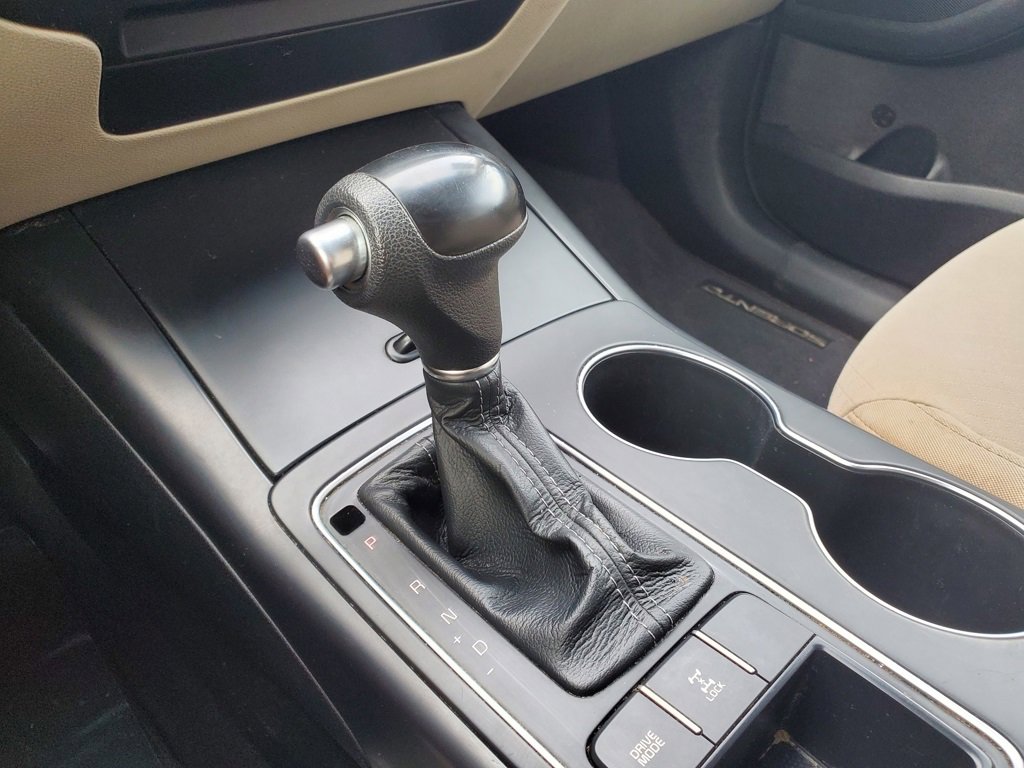 Used 2017 Kia Sorento LX image 25