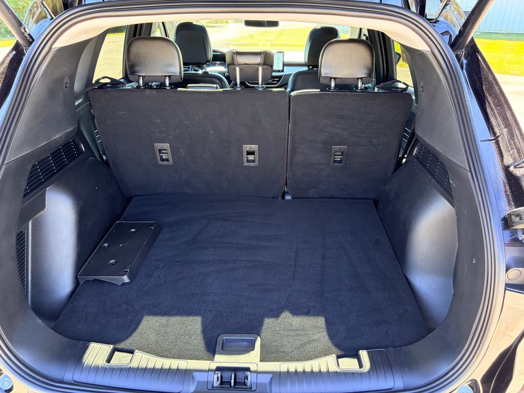 Certified 2025 Ford Escape SE w/ PHEV Premium Package FWD image 28