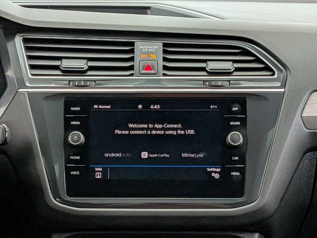 Used 2020 Volkswagen Tiguan SE R-Line AWD/4WD image 31