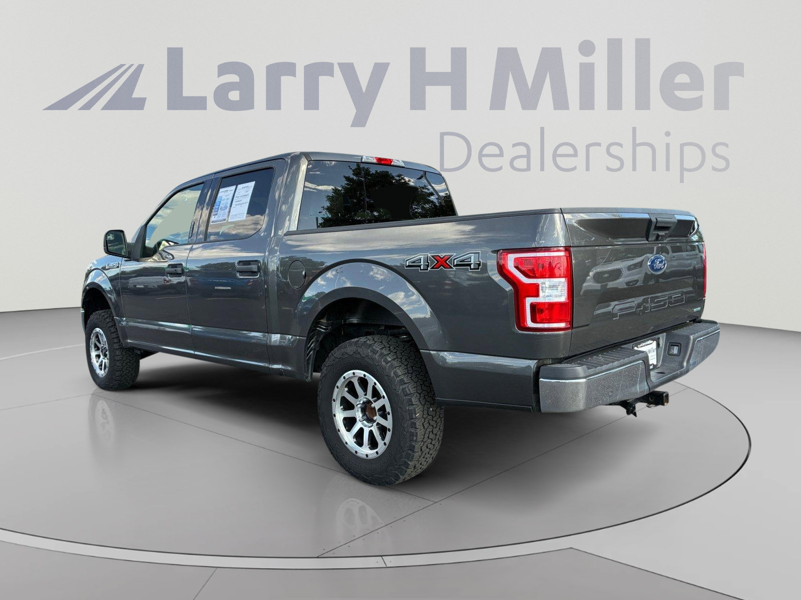 Certified 2018 Ford F150 XLT AWD/4WD image 3