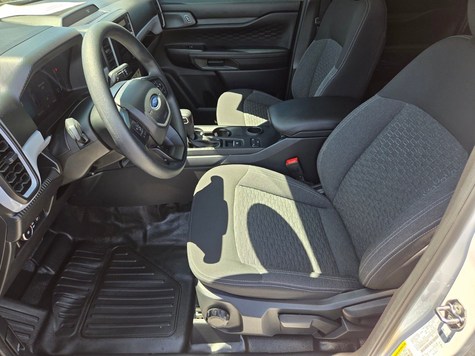 Certified 2025 Ford Ranger XL RWD image 10