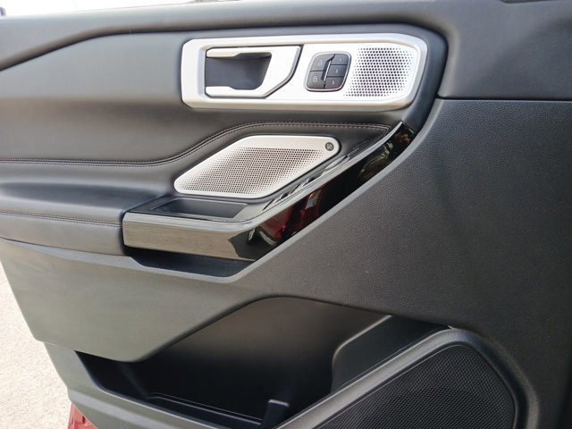 Certified 2023 Ford Explorer Platinum w/ Technology Package image 21