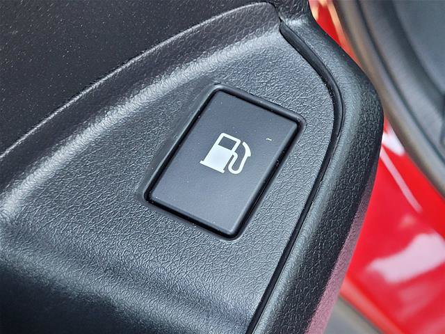 Used 2025 Honda Ridgeline Black Edition image 16