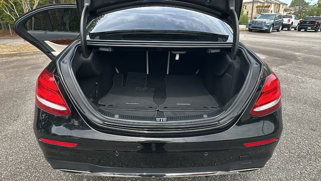 Used 2017 Mercedes-Benz E 300 4MATIC image 18
