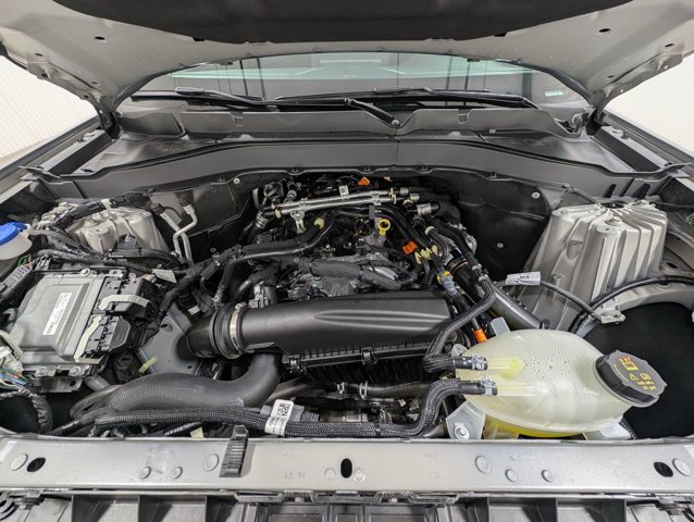 Certified 2026 Ford Explorer Active AWD/4WD image 25
