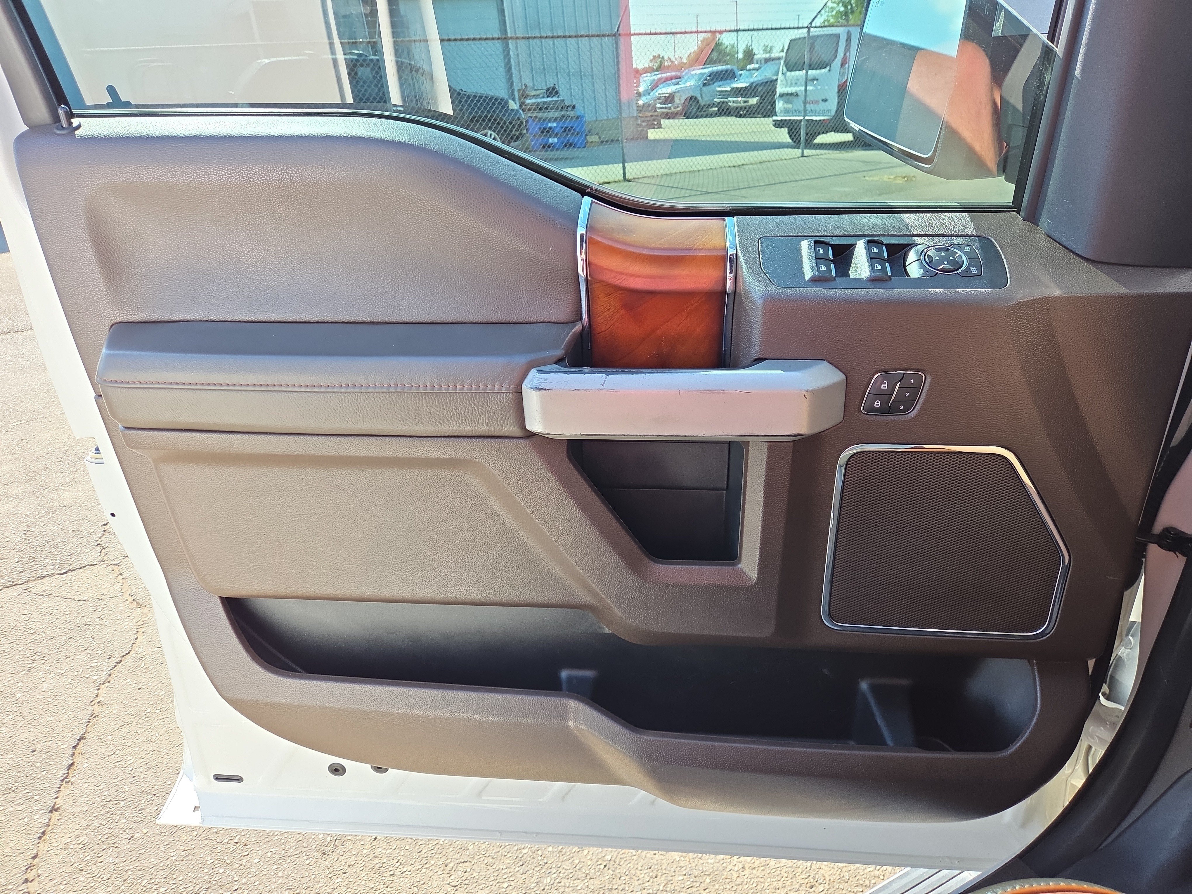Certified 2019 Ford F150 King Ranch w/ Equipment Group 601A Luxury AWD/4WD image 19