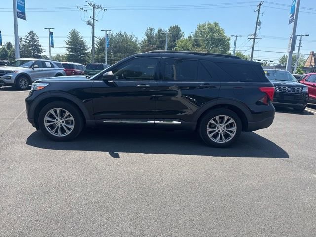 Certified 2021 Ford Explorer XLT w/ Equipment Group 202A AWD/4WD image 4