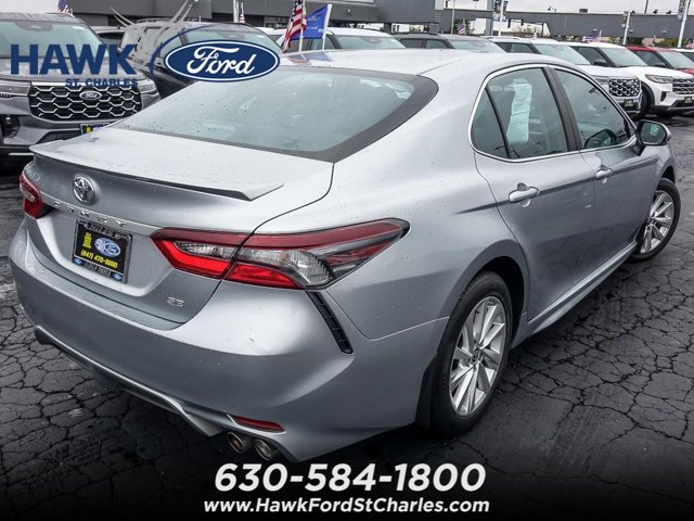 Used 2023 Toyota Camry SE FWD image 6