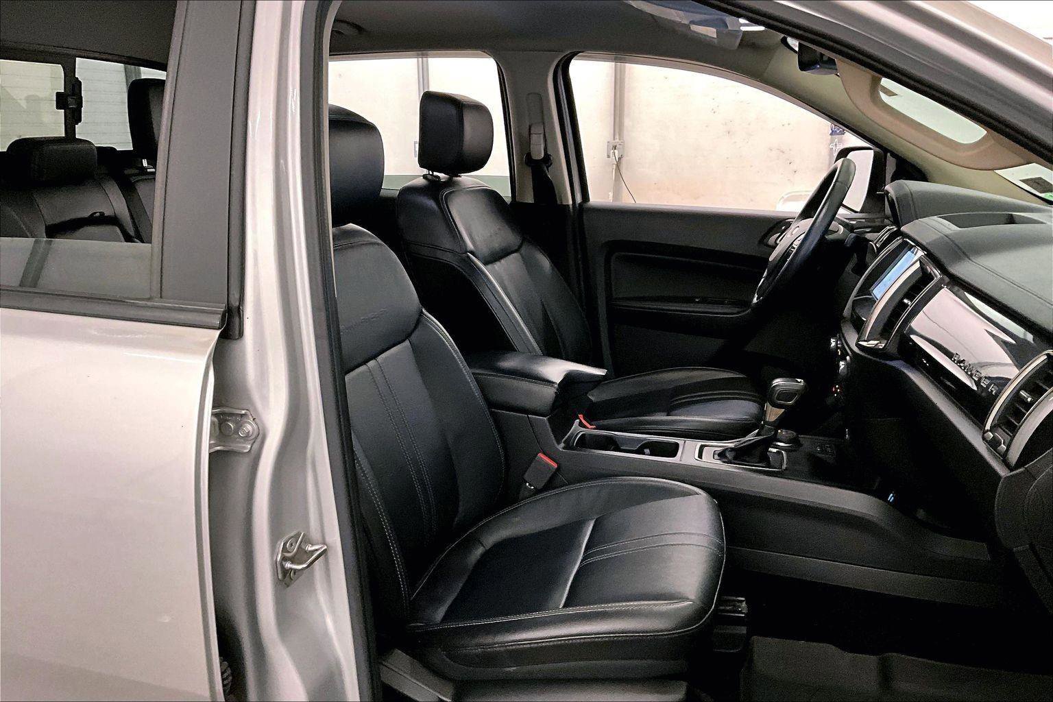 Certified 2019 Ford Ranger Lariat w/ Equipment Group 501A Mid image 9