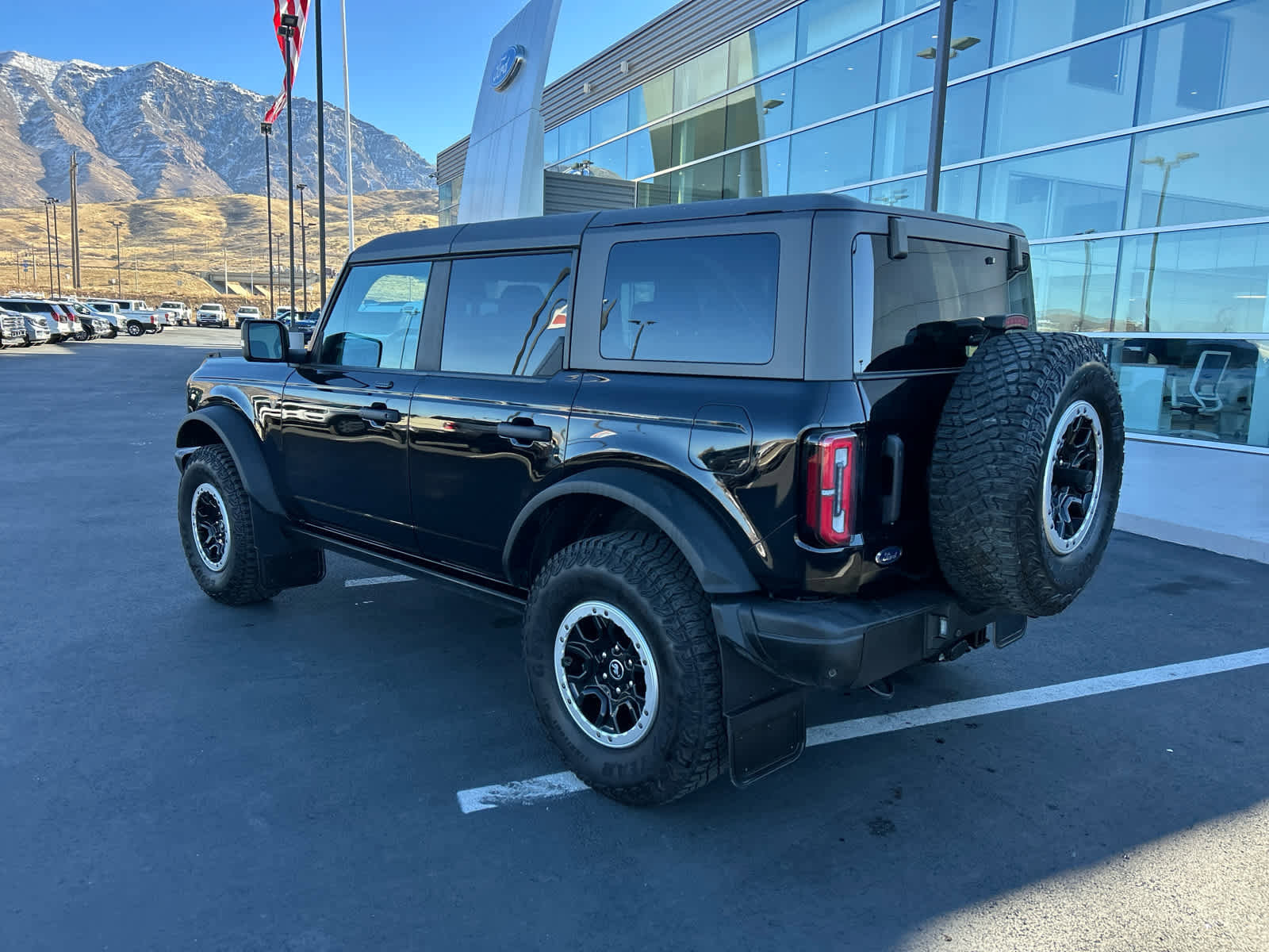 Certified 2022 Ford Bronco Badlands w/ Sasquatch Package image 8