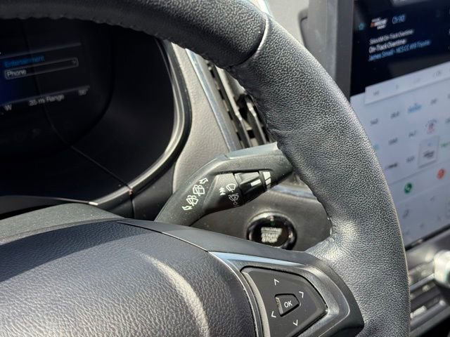Certified 2022 Ford Edge Titanium AWD/4WD image 28