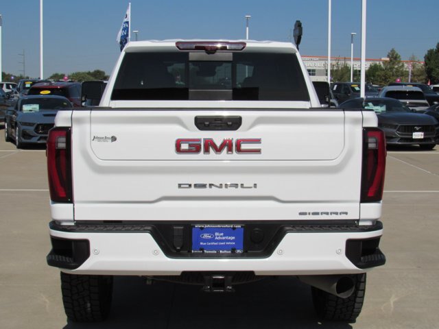 Used 2024 GMC Sierra 2500 Denali w/ Denali Reserve Package AWD/4WD image 7