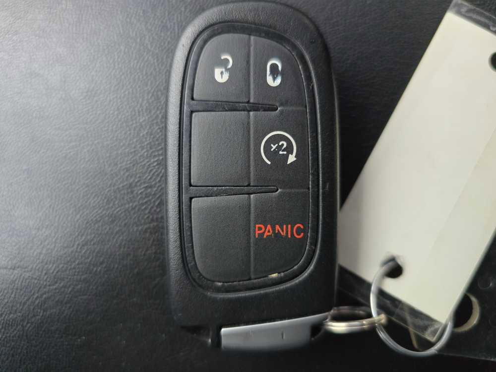 Used 2021 Jeep Cherokee Trailhawk w/ Trailer Tow Group image 21