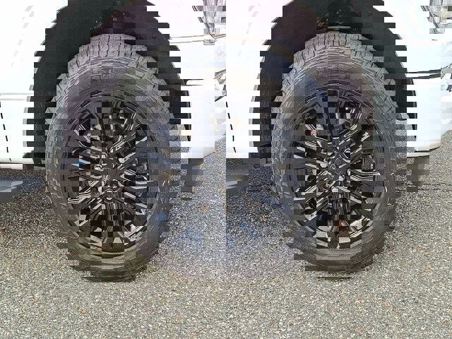 Certified 2022 Ford F150 XLT w/ Equipment Group 301A Mid image 26