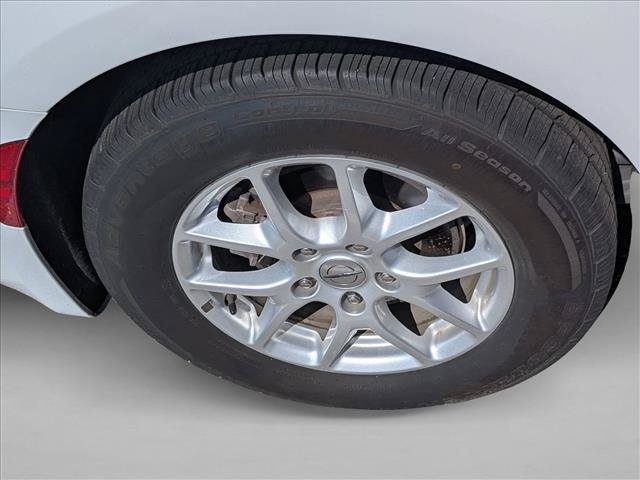 Used 2022 Chrysler Pacifica Touring-L FWD image 10