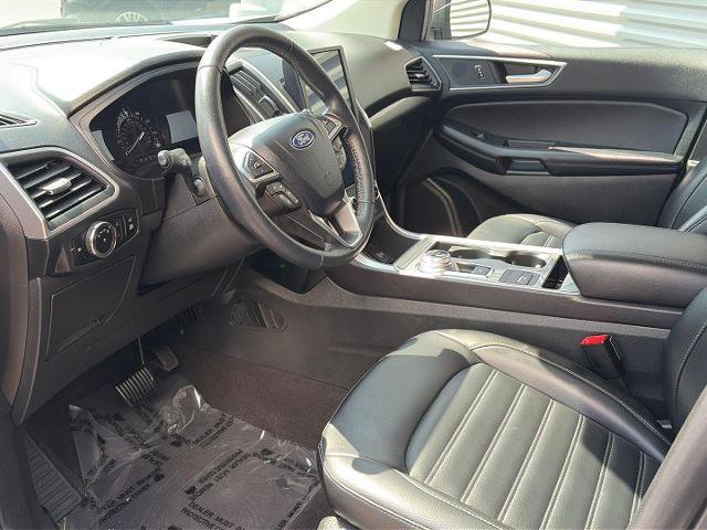 Certified 2024 Ford Edge SEL w/ Convenience Package AWD/4WD image 10