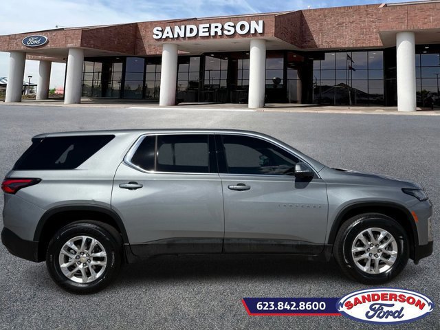 Used 2023 Chevrolet Traverse LS w/ Safety Package image 6