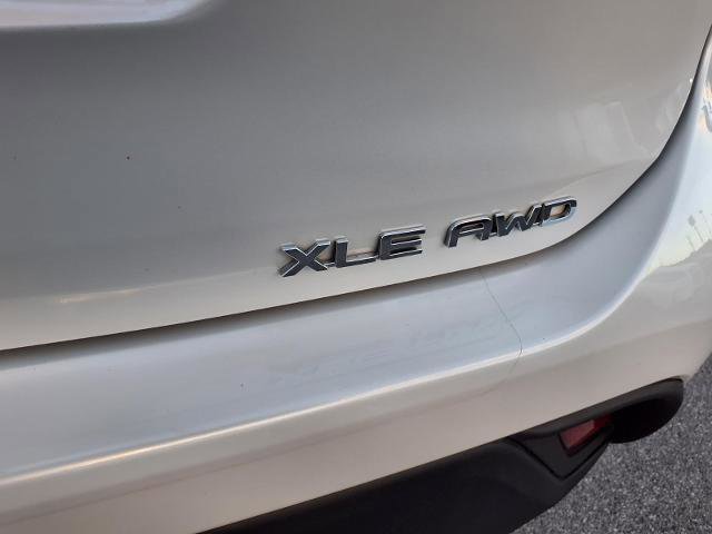 Used 2023 Toyota Highlander XLE image 22