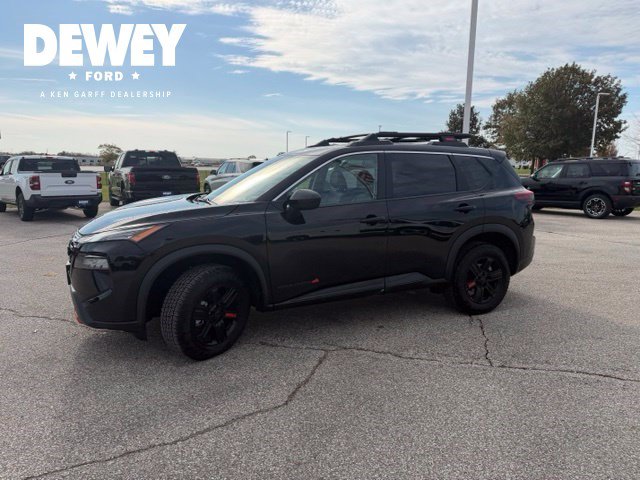 Used 2026 Nissan Rogue SV AWD/4WD image 7