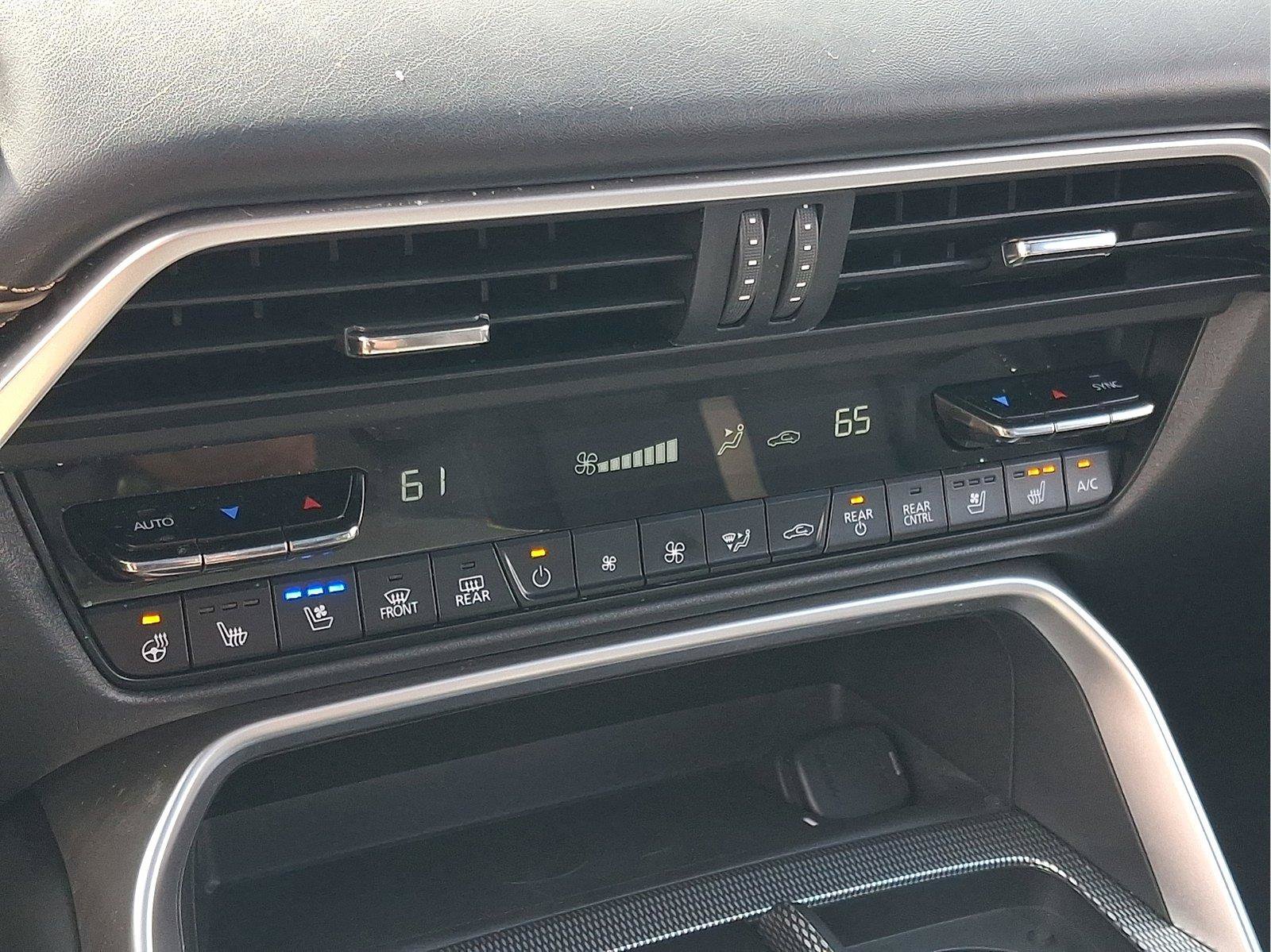 Used 2025 MAZDA CX-70 Plug-In Hybrid w/ Premium Plus AWD/4WD image 17