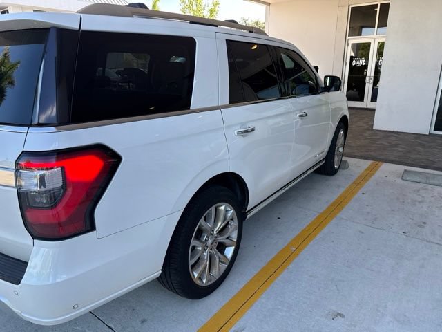 Certified 2019 Ford Expedition Platinum RWD image 4