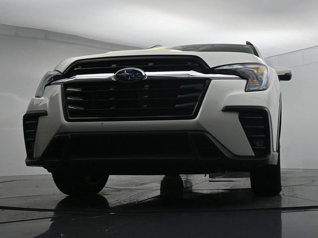 Used 2023 Subaru Ascent Limited AWD/4WD image 34
