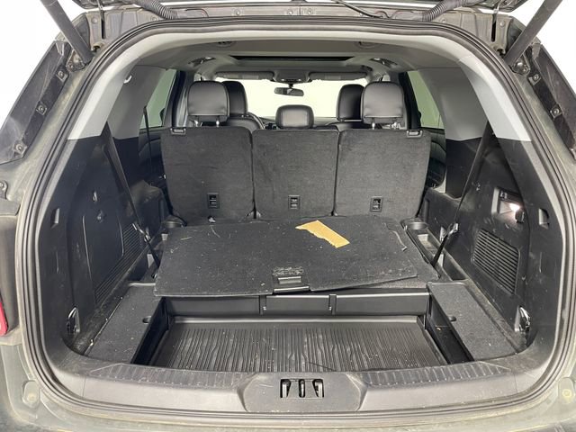 Certified 2023 Ford Explorer XLT w/ Equipment Group 202A AWD/4WD image 14