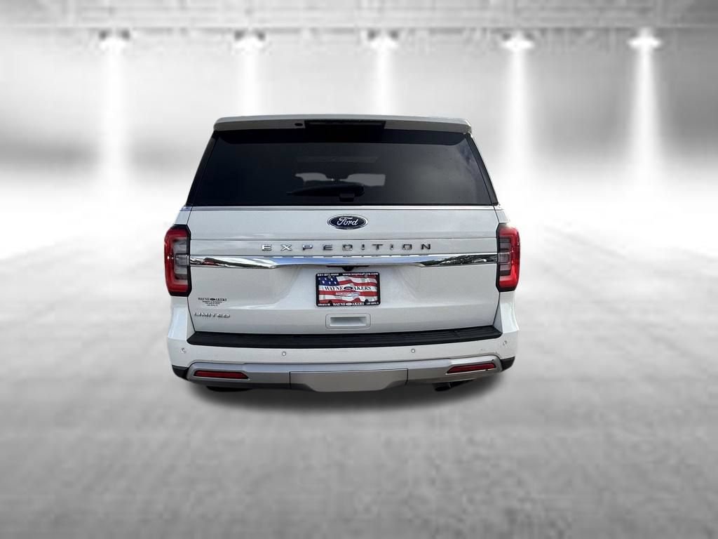Certified 2024 Ford Expedition Limited RWD image 5