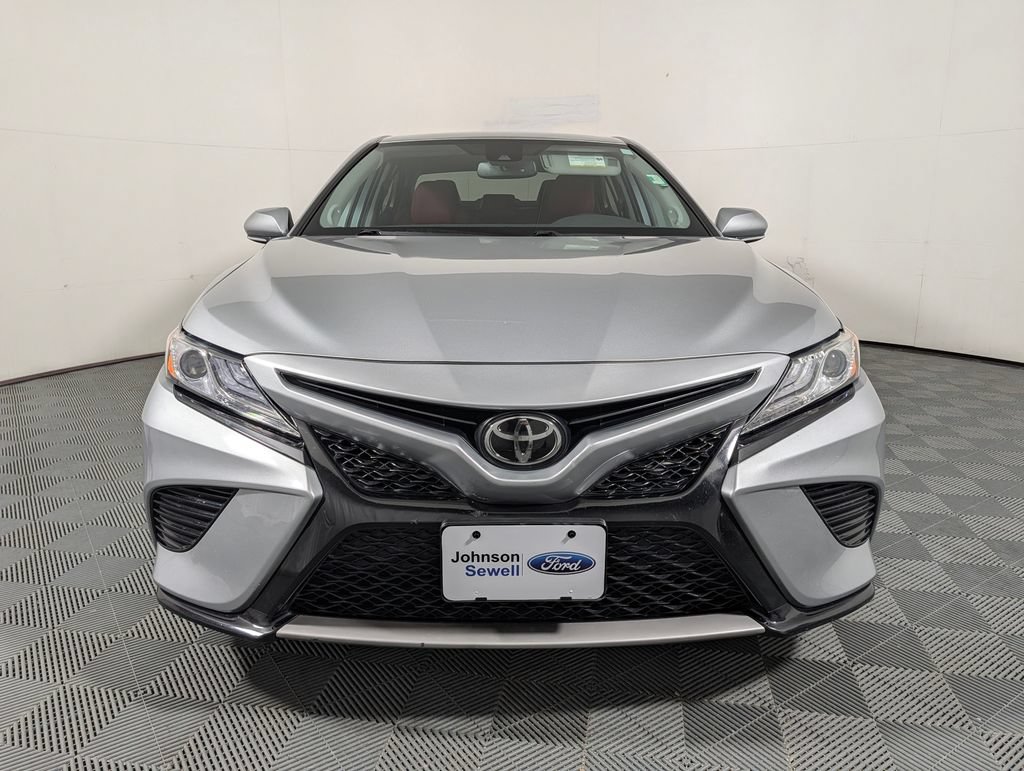 Used 2020 Toyota Camry XSE w/ Navigation Package FWD image 3