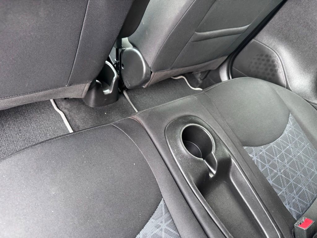 Used 2021 Chevrolet Spark LT image 21