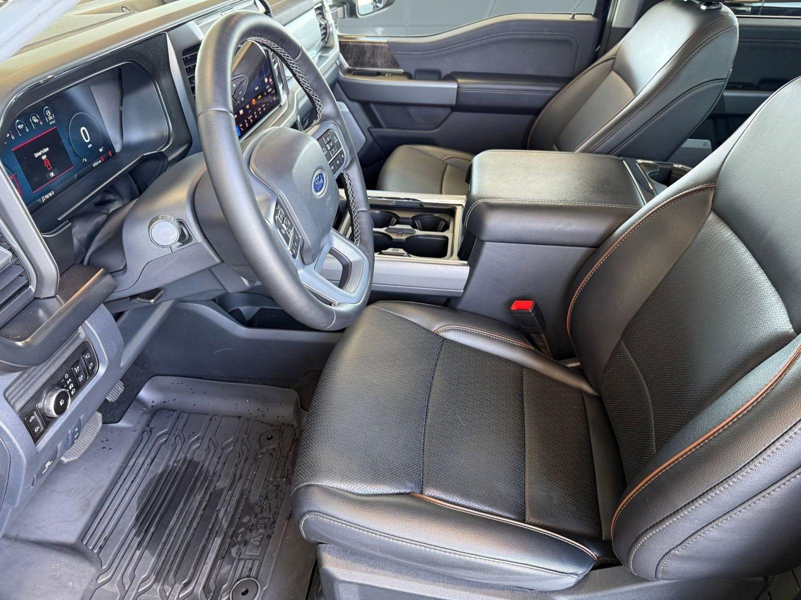Certified 2025 Ford F250 Lariat w/ Lariat Ultimate Package AWD/4WD image 5