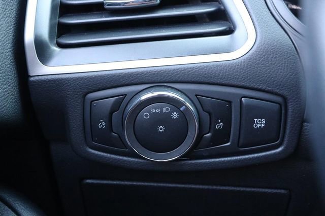 Certified 2024 Ford Edge SEL image 18