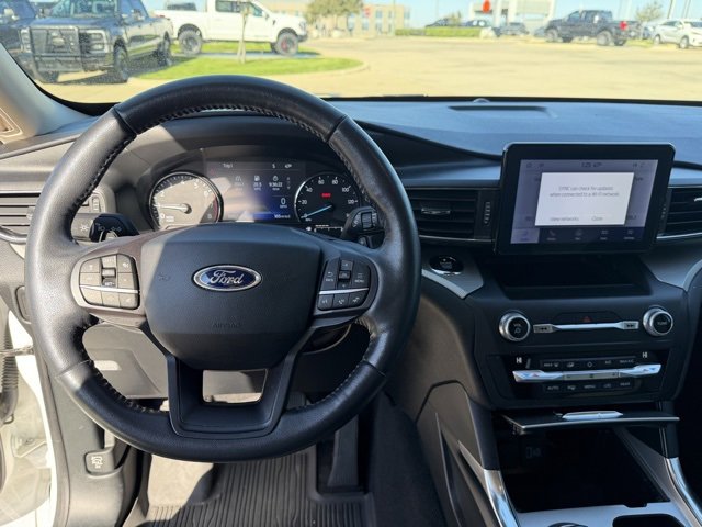 Certified 2020 Ford Explorer XLT w/ Equipment Group 202A image 13