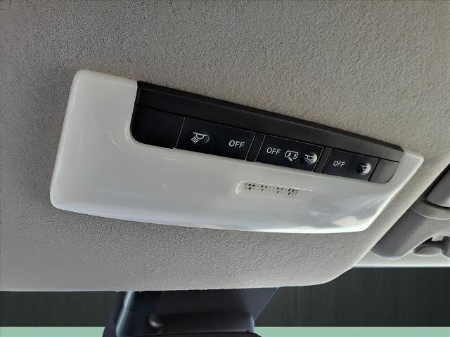 Used 2022 Nissan Versa S image 26