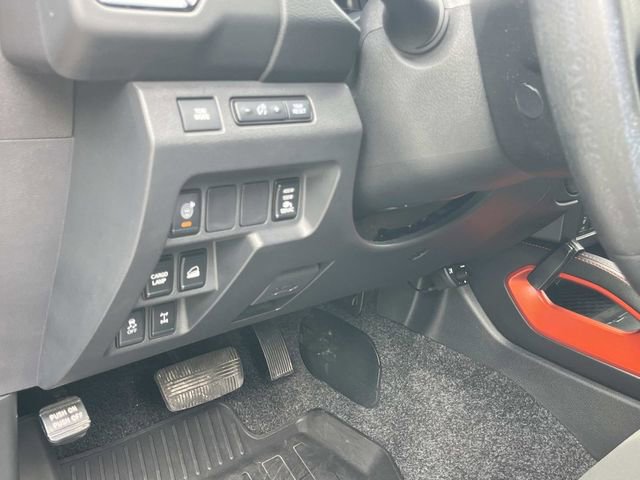 Used 2023 Nissan Frontier PRO-4X w/ Pro Convenience Package AWD/4WD image 34