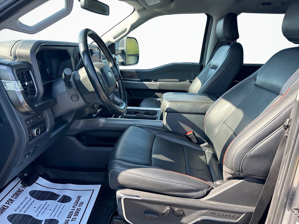 Certified 2024 Ford F250 Lariat w/ Lariat Ultimate Package AWD/4WD image 25