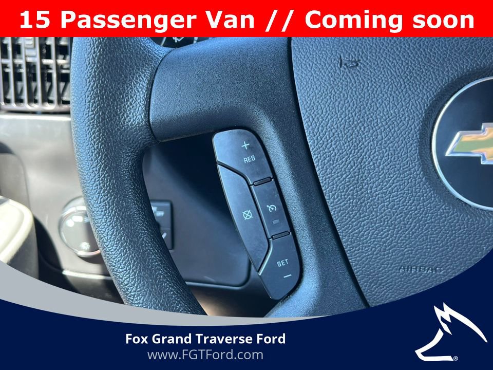 Used 2025 Chevrolet Express 3500 LT w/ LT Preferred Equipment Group image 18