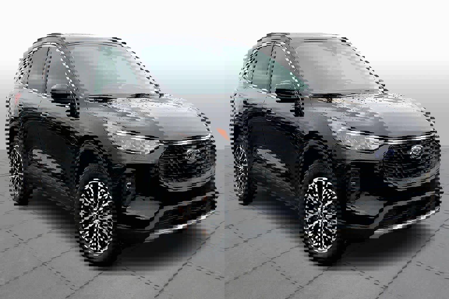 Certified 2025 Ford Escape SE image 2