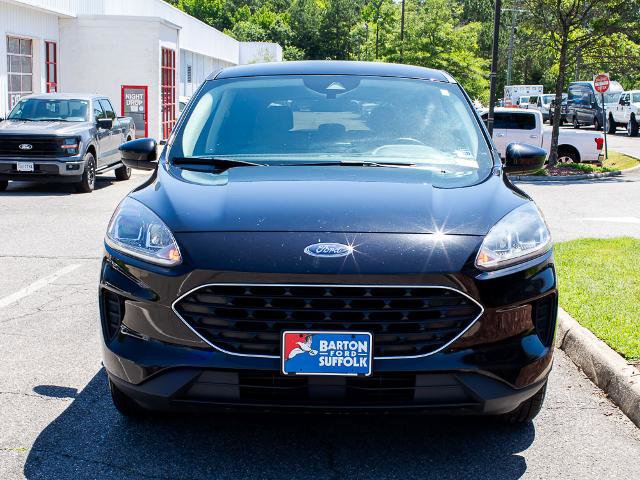 Certified 2021 Ford Escape SE w/ SE Sport Appearance Package FWD image 2