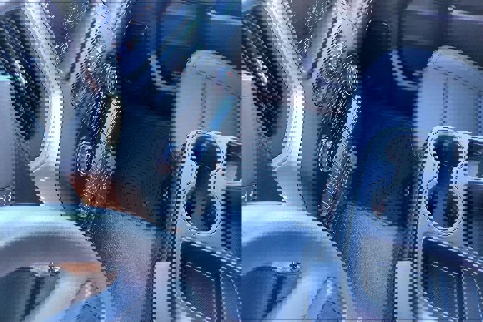 Used 2025 Chevrolet Silverado 2500 W/T image 16