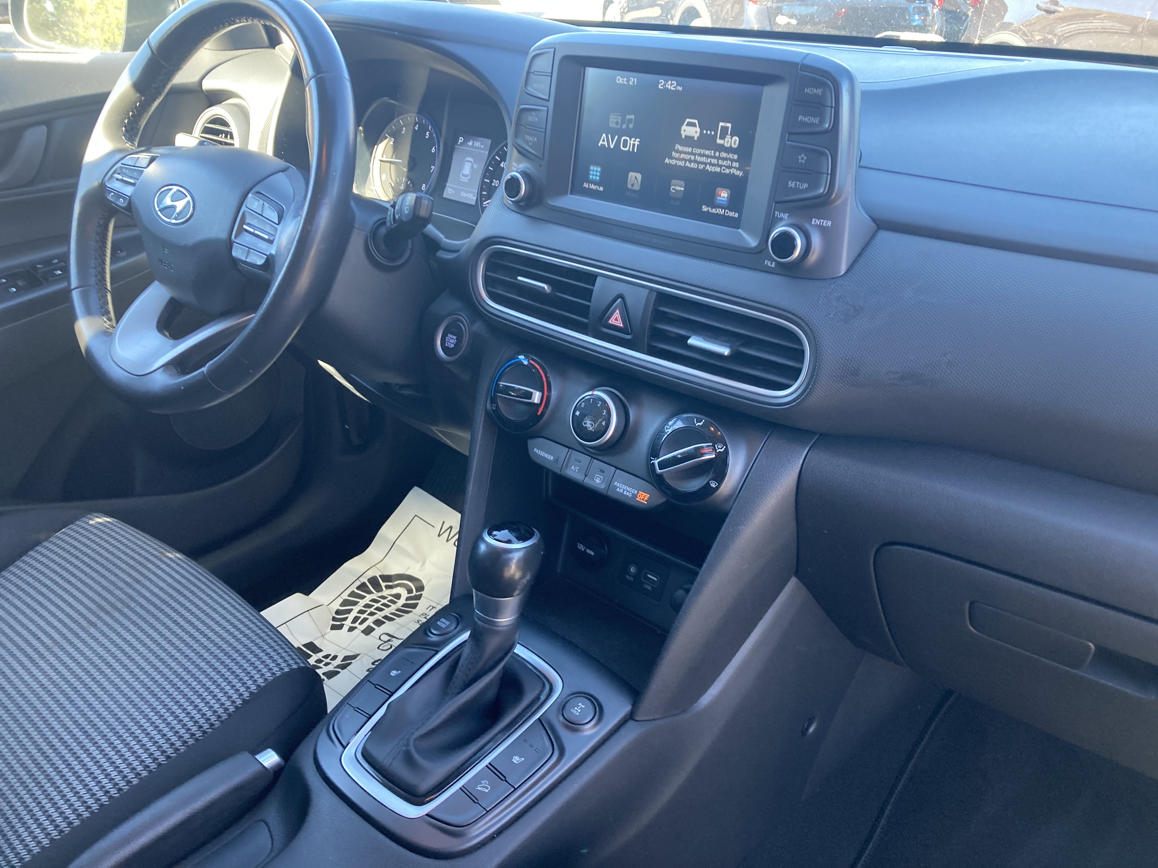 Used 2018 Hyundai Kona SEL w/ SEL Tech Package 02 AWD/4WD image 10