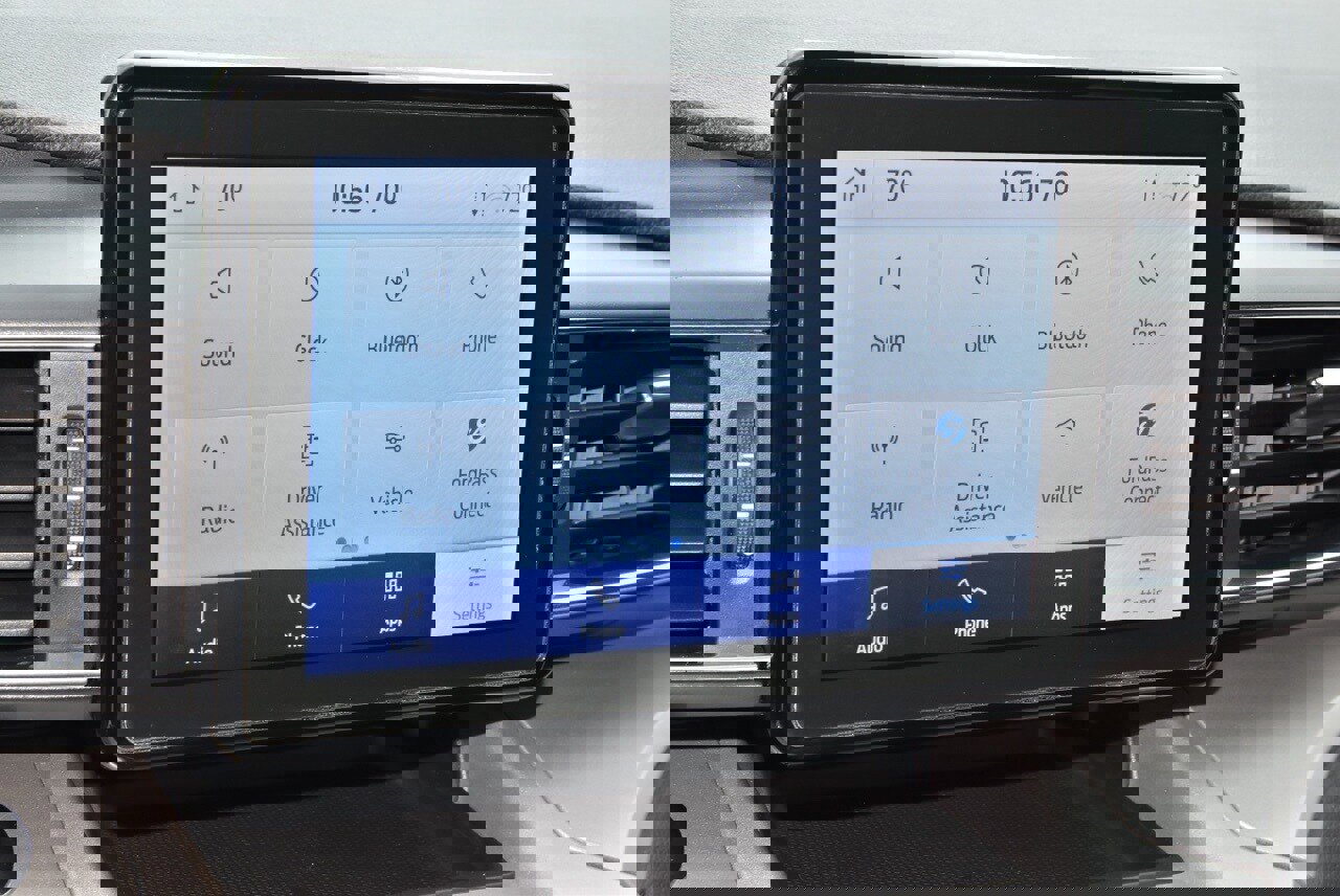 Certified 2023 Ford Explorer XLT w/ Equipment Group 202A image 28