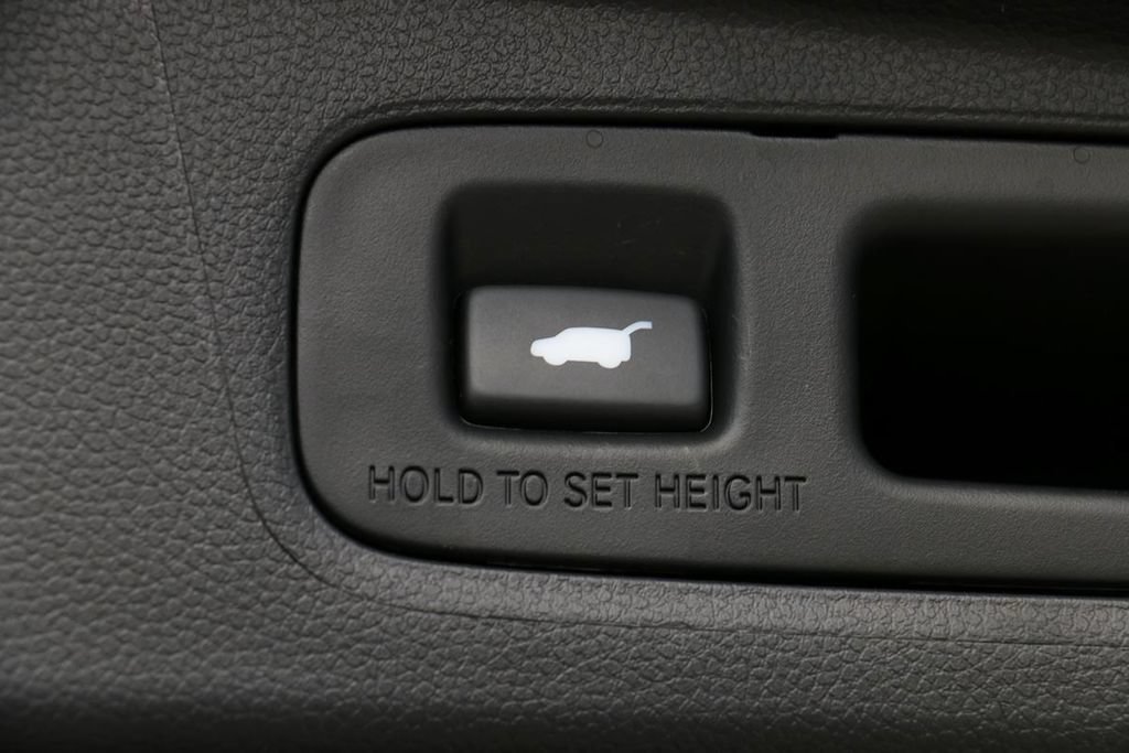 Used 2025 Honda CR-V Sport-L image 12